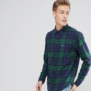 Hollister |  Green & Navy Plaid Flannel Button-Down Shirt, Size M